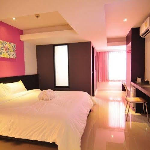 @24Boutique Hotel Nakhon Si Thammarat Exterior photo